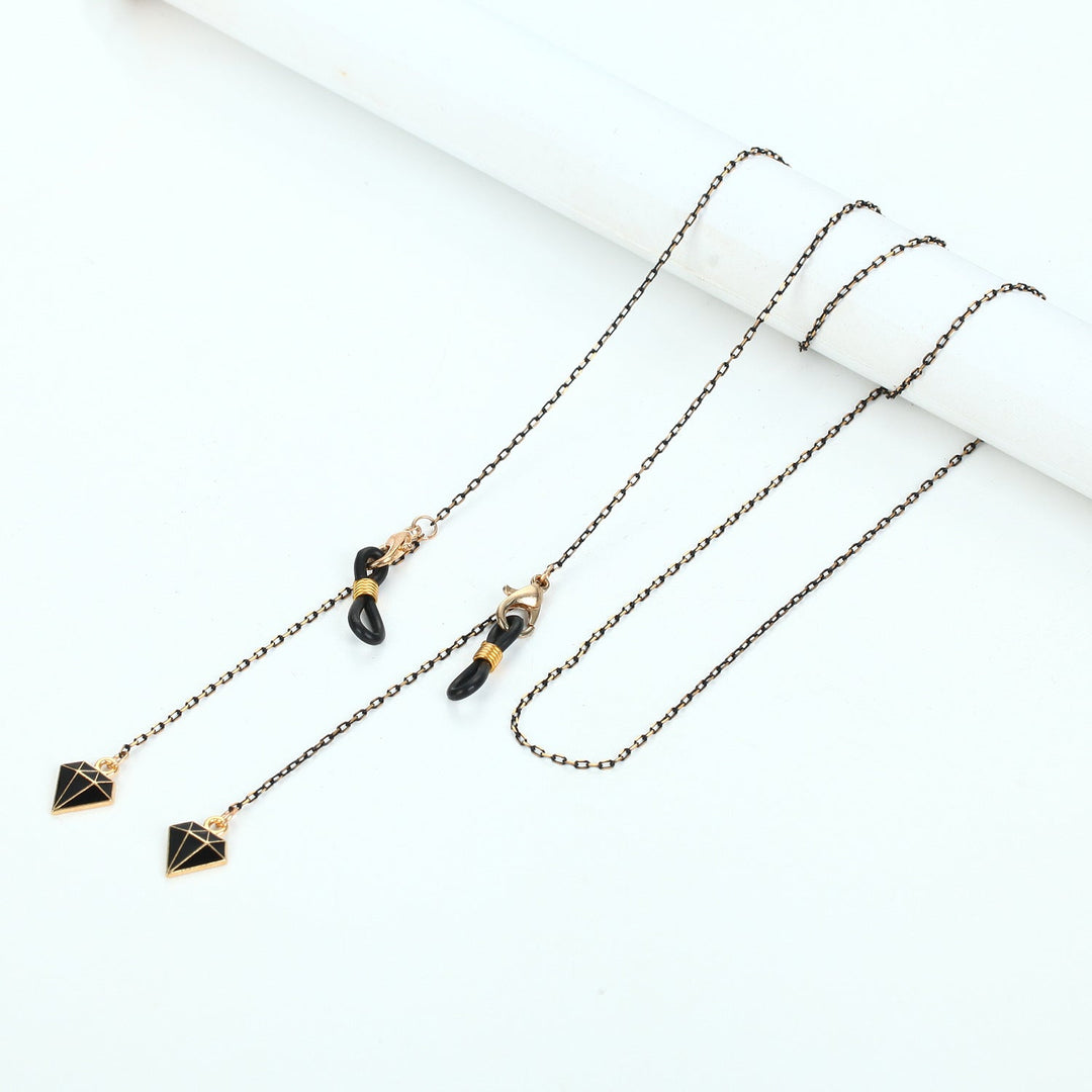Keep your glasses handy with this stylish unisex necklace holder, featuring a unique pendant.