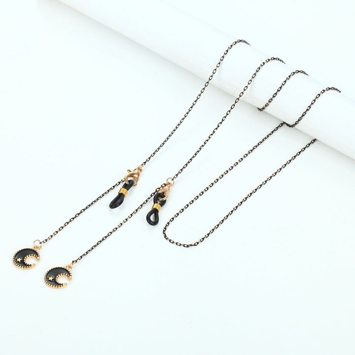 Secure and stylish glasses holder necklace prevents losing your eyewear; a unisex design.