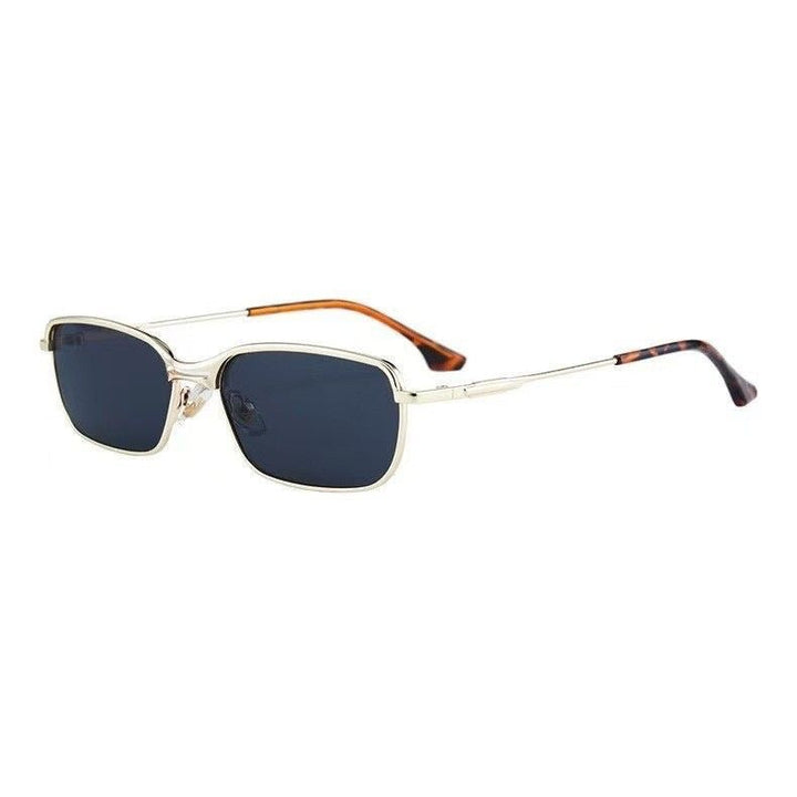 Contemporary unisex metal eyeglasses, sleek and lightweight, a must-have modern eyewear accessory.