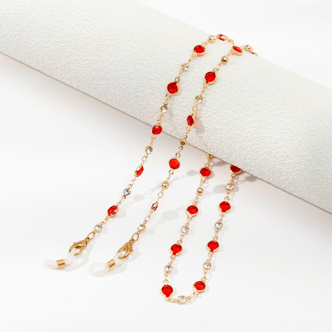 Lightweight & comfortable eyewear chain, a stylish way to keep your sunglasses accessible and safe.