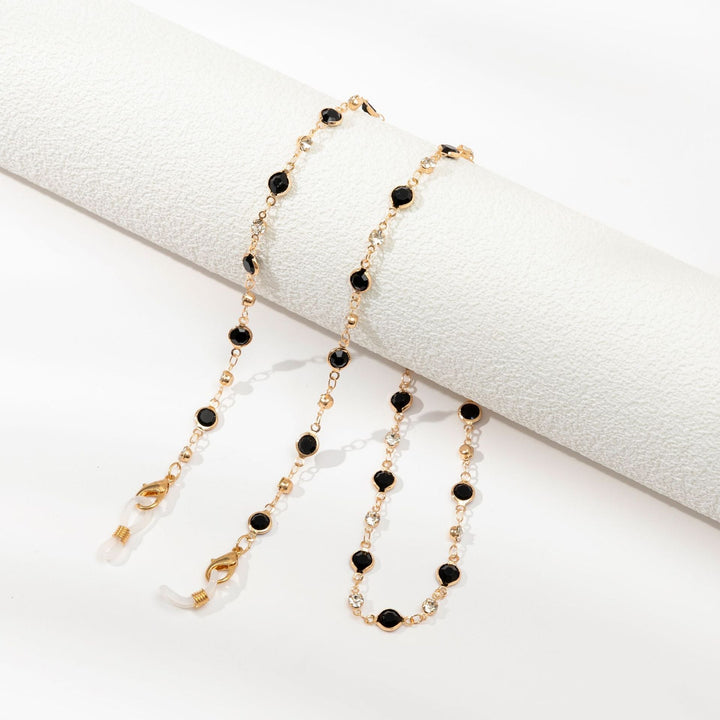 Unique design sunglasses chain, an eye-catching, practical, and decorative accessory for eyewear.