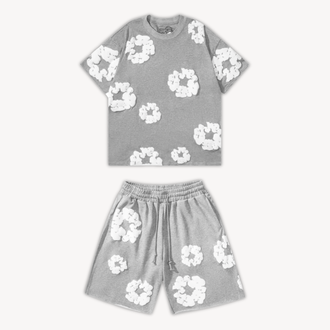 Casual comfort: Unisex floral tee & shorts set. Effortless style with a vibrant print, perfect for loungewear.