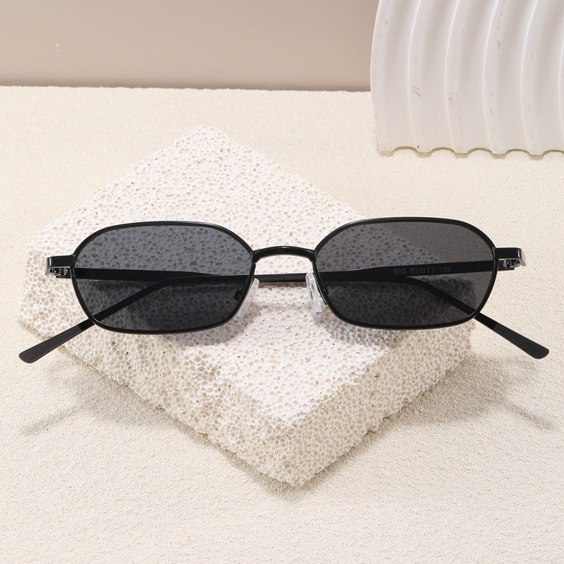 Fashionable geometric sunglasses for men & women. Provides essential UV protection, a lightweight designer eyewear.