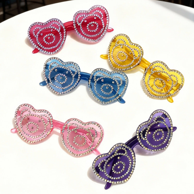 Stylish heart rhinestone sunglasses offering essential UV protection. Unisex accessory.