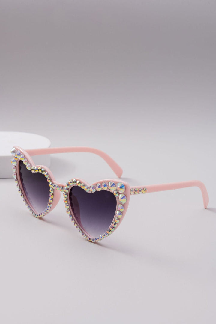 Stylish heart rhinestone sunglasses, ideal for parties, festivals, or beach days.