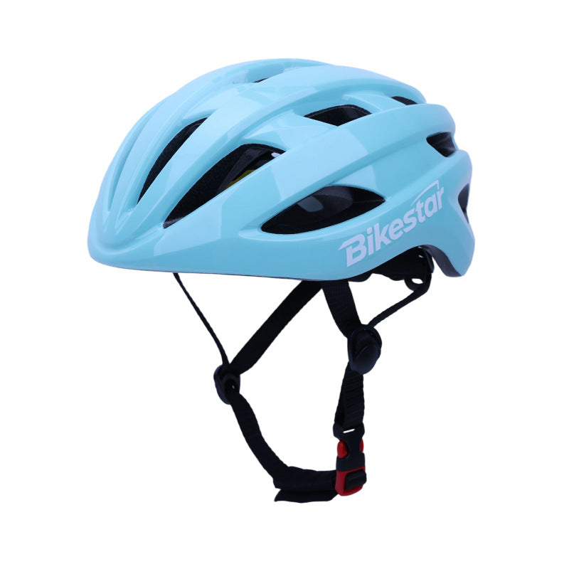 Unisex bike helmet, lightweight & highly ventilated, essential for road & mountain bike safety.