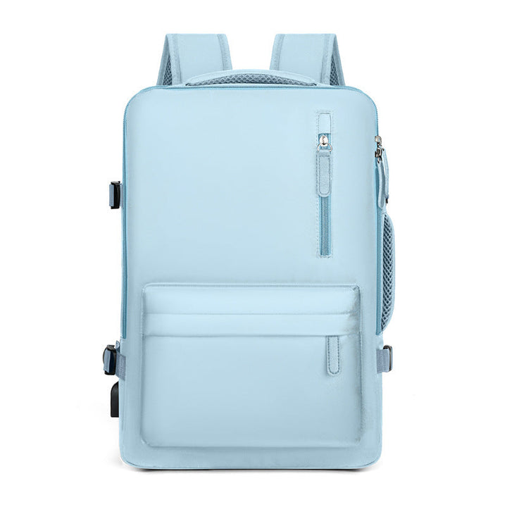 Close-up of durable, lightweight fabric on a multi-compartment backpack, ideal for long-lasting everyday use.