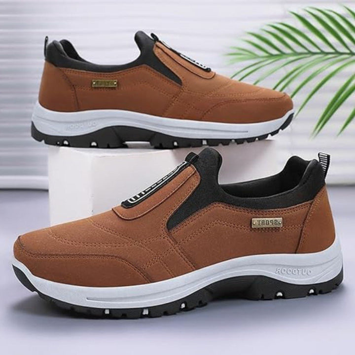 Everyday comfort: lightweight unisex outdoor walking shoes with flexible sole, perfect for long walks & casual use.