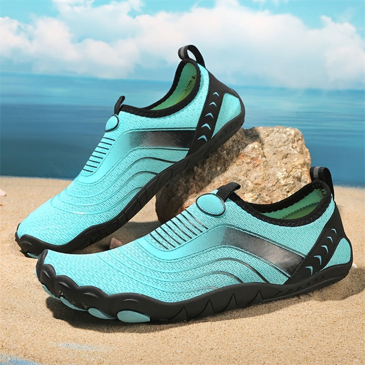 Non-slip unisex beach shoes. Quick-dry lightweight water shoes for swimming, kayak, & boat activities.