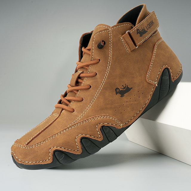Minimalist barefoot walking shoes for everyday wear, offering natural movement & superior comfort.