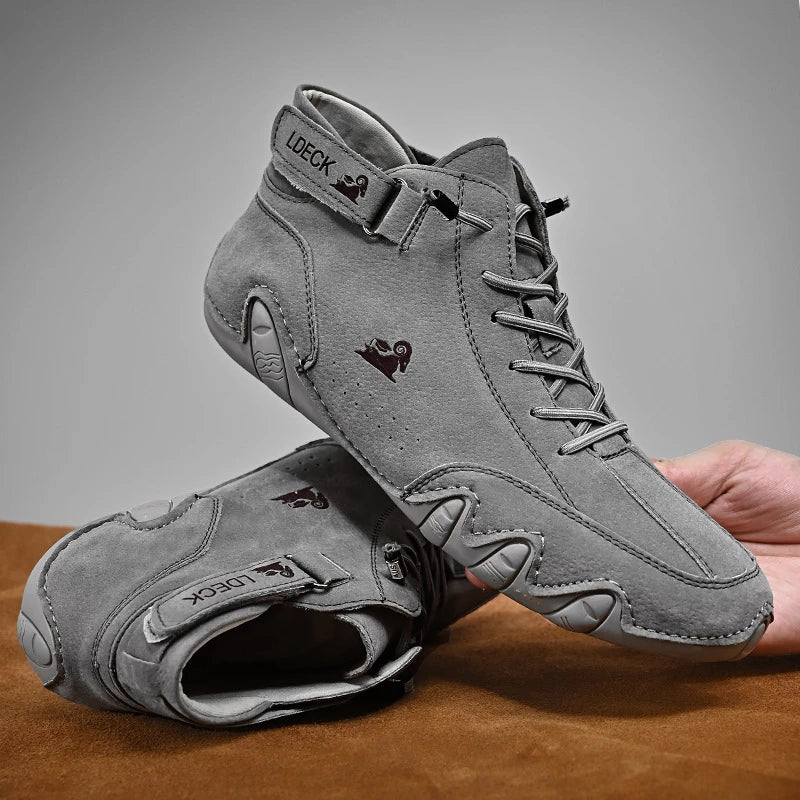 Flexible sole barefoot shoes for outdoor adventure, promoting natural movement & foot health.