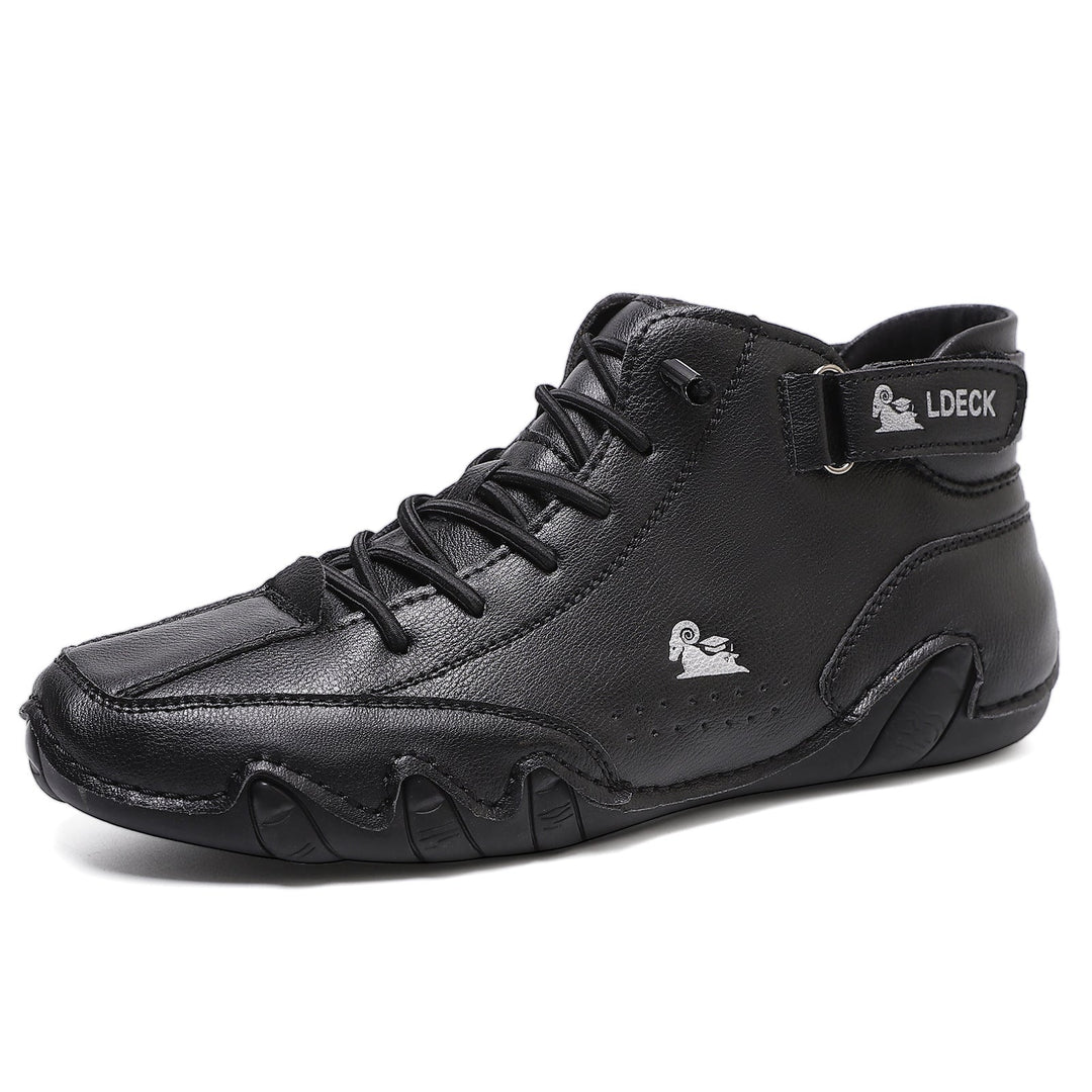 Unisex minimalist footwear for natural walking, offering comfort, flexibility & a wide toe box.