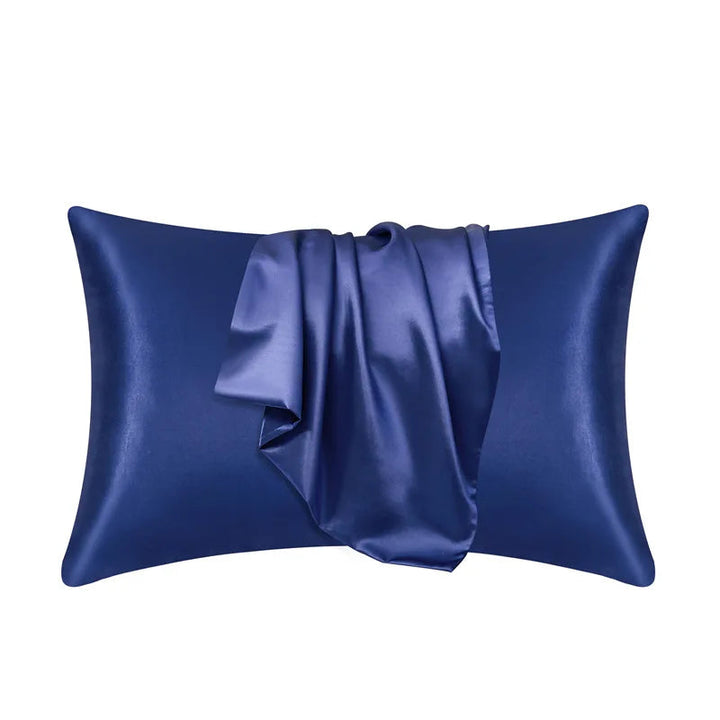Unisex natural silk pillowcase, ideal for improving hair & skin health, ultimate comfort.