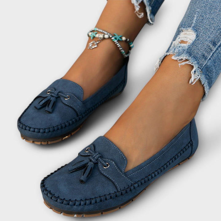 Unisex orthopaedic comfort loafers in black, offering all-day foot support, pain relief & ergonomic design for daily wear.