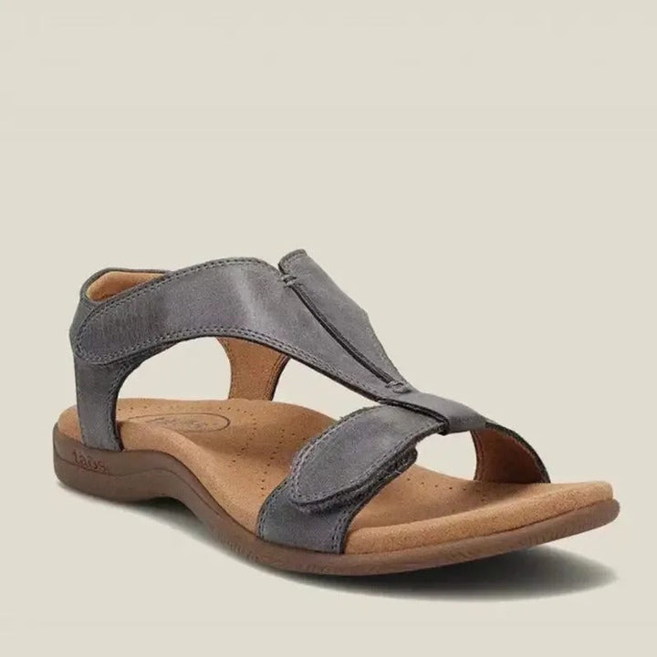 Ergonomic unisex sandals with advanced arch support for all-day comfort. Ideal for beach & casual walks.