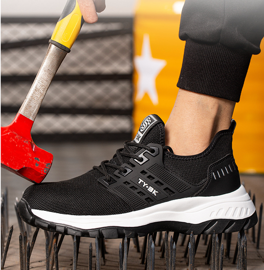 Durable, puncture-proof safety work shoes for industrial environments & job site protection.