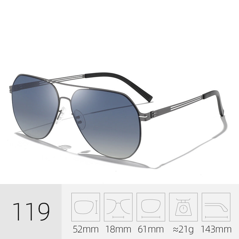 Versatile oversized aviator sunglasses with UV protection, a must-have unisex fashion accessory.