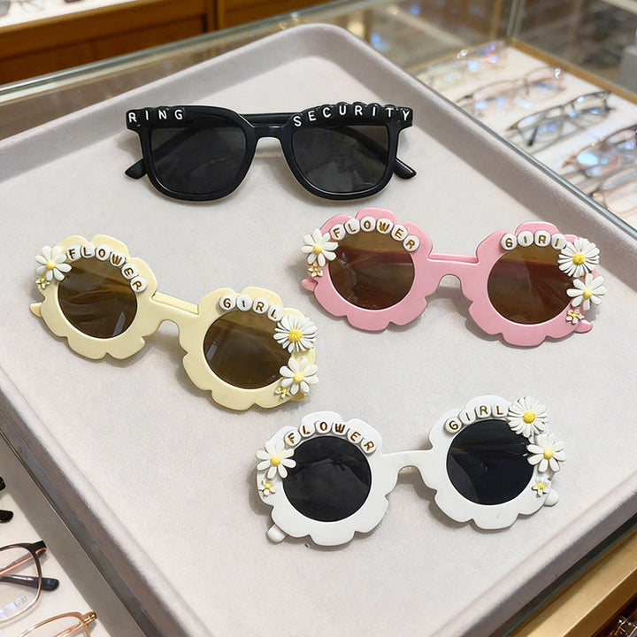 Unisex oversized graphic square sunglasses for UV protection. Trendy fashion eyewear accessory.