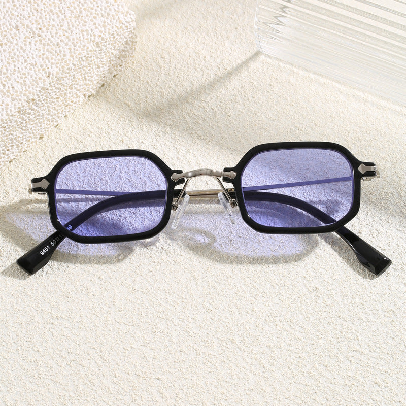 Modern design oversized sunglasses, unisex style providing excellent UV eye protection.