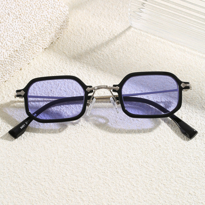 Modern design oversized sunglasses, unisex style providing excellent UV eye protection.