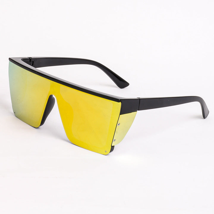 Summer beach oversized sunglasses, offering trendy style and essential UV protection.