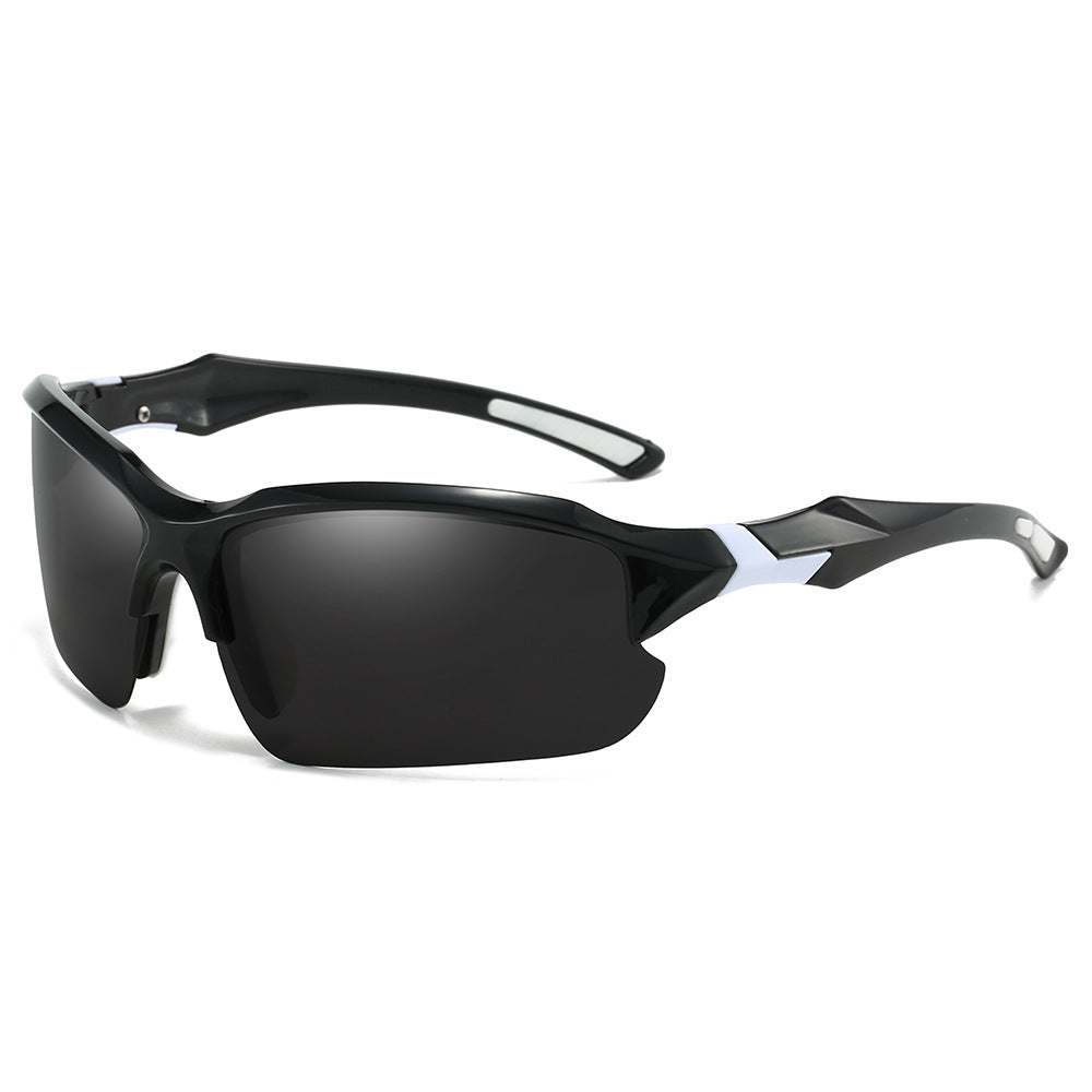 Polarized sports sunglasses ensuring enhanced clarity & comfort with UV400 protection and anti-glare.