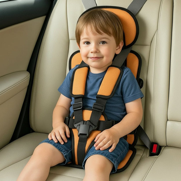 Versatile unisex child car seat, perfect for safe everyday use & travel. Compact design for infants & toddlers.
