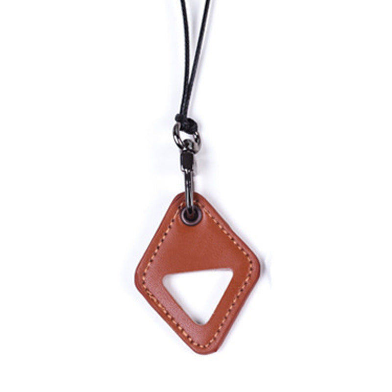 Unisex premium leather pendant keychain for keys & bags. Stylish & durable accessory.