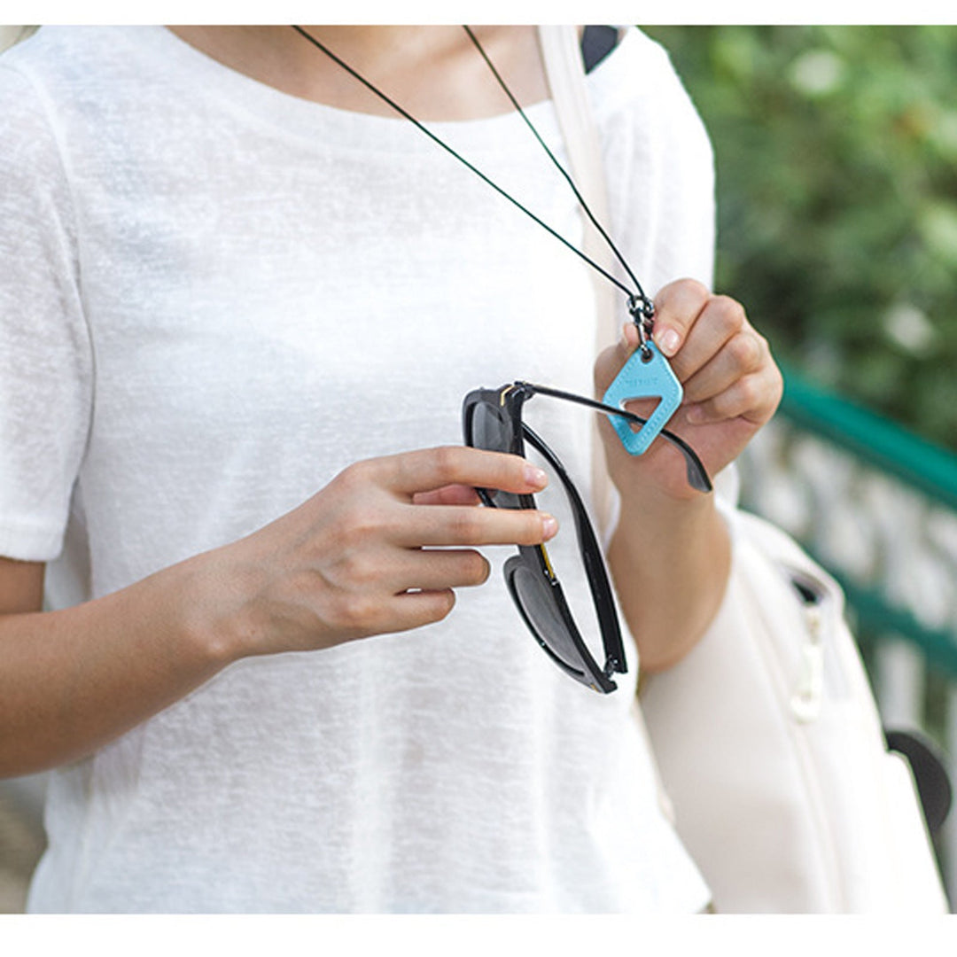 Sky blue leather pendant keychain. Stylish unisex accessory for keys, bags & gifts.