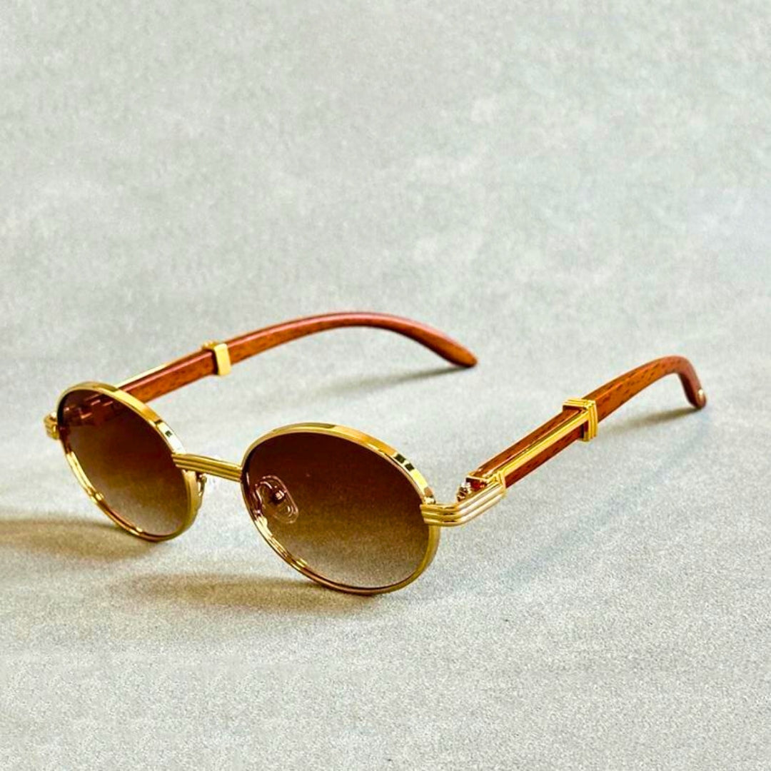 Fashionable unisex sunglasses providing ultimate UV protection. Anti-glare eyewear for clear vision & style.
