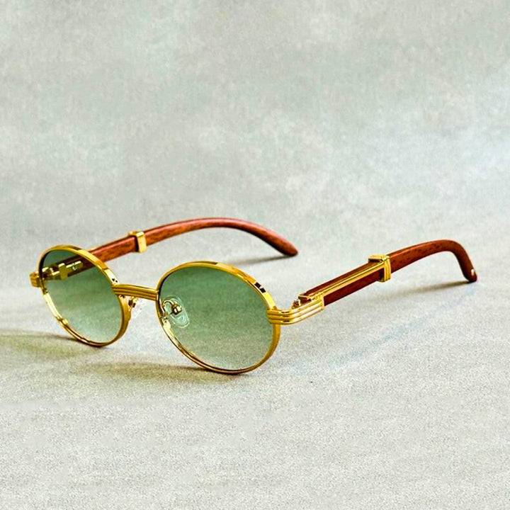 High-quality unisex UV protection sunglasses. Premium anti-glare eyewear for bright conditions and stylish look.