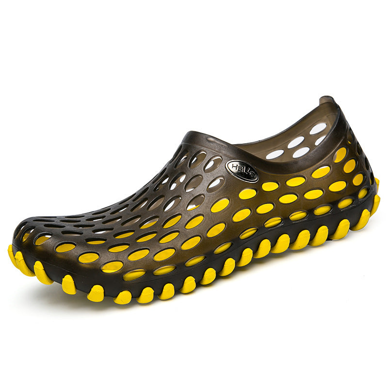 Vibrant unisex quick-dry water sandals, essential beach footwear for vacation & aquatic adventures.