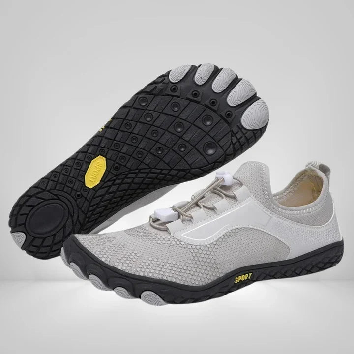 Lightweight unisex water shoes with breathable mesh, ideal for quick drying on the beach, pool, or trails.