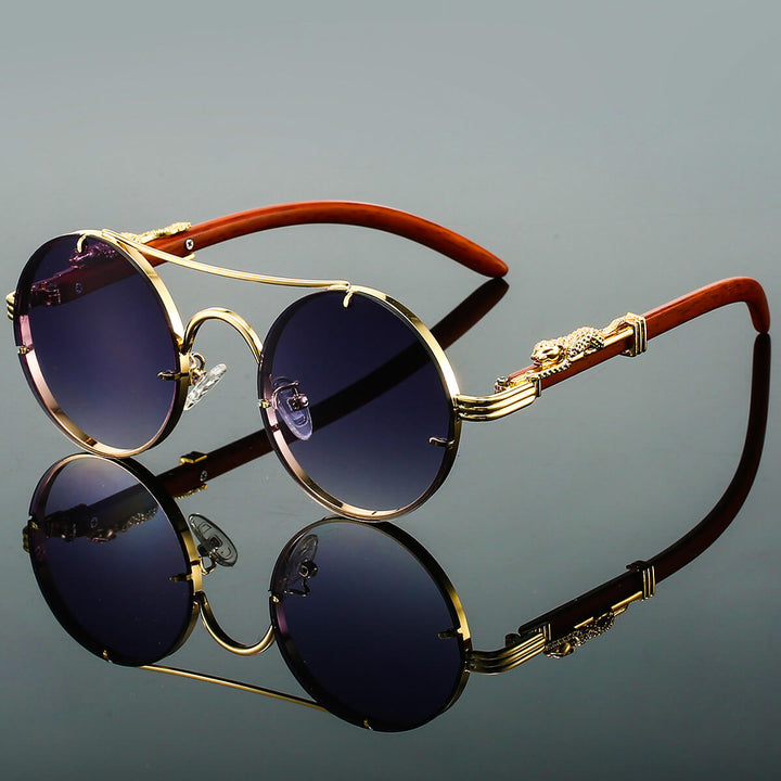 Close-up of tinted polarized lenses on retro unisex sunglasses, offering UV 400 protection and clear vision.