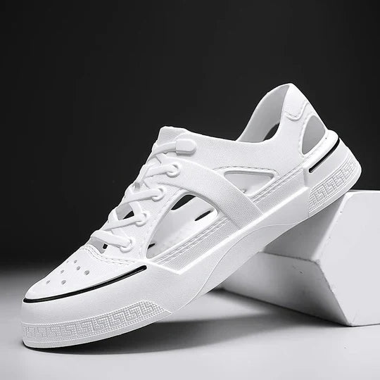 Comfortable unisex athletic water shoes with sneaker-style design. Great for wading, outdoor adventures, & quick drying.