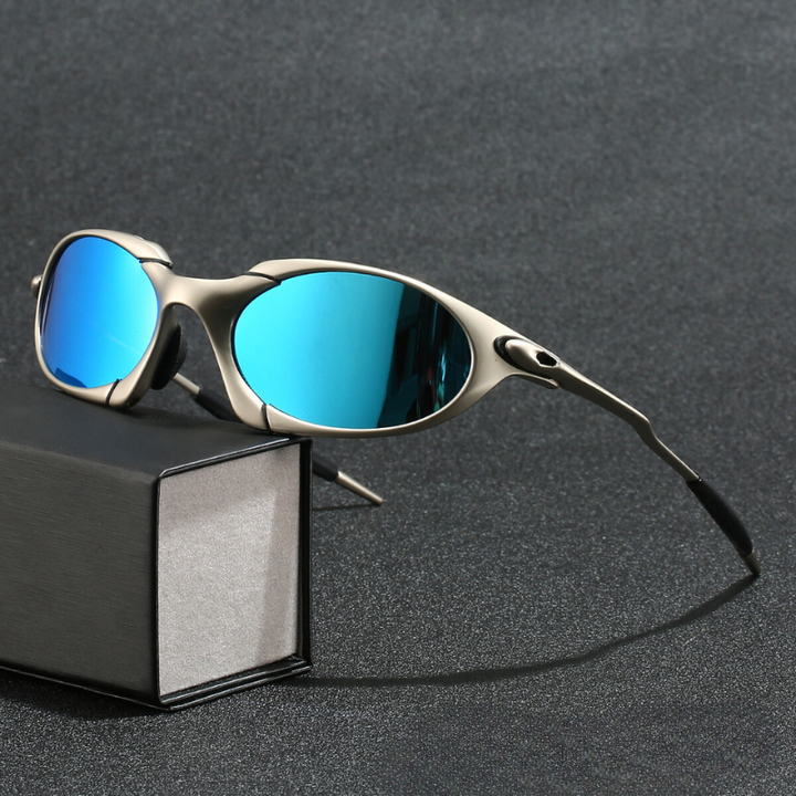 Unisex sport sunglasses with UV protection and glare-reducing polarized lenses, ideal for outdoor activities.