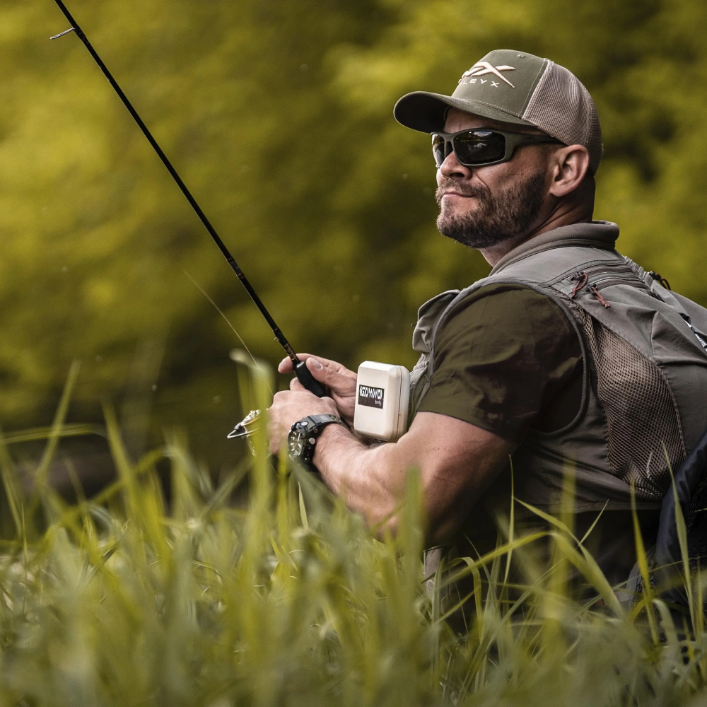 Durable sporty sunglasses with polarized lenses, offering UV400 protection & anti-glare for active wear.