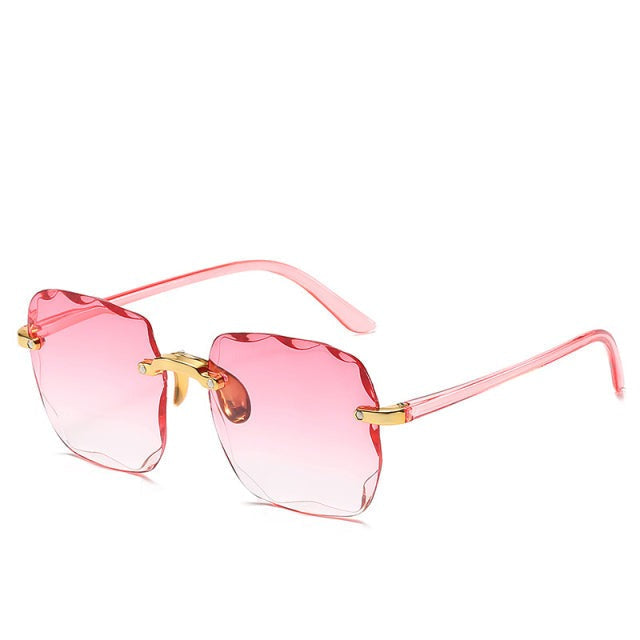 Chic unisex square rimless sunglasses. Vintage style, lightweight build & UV400 eye protection. A fashion must-have.