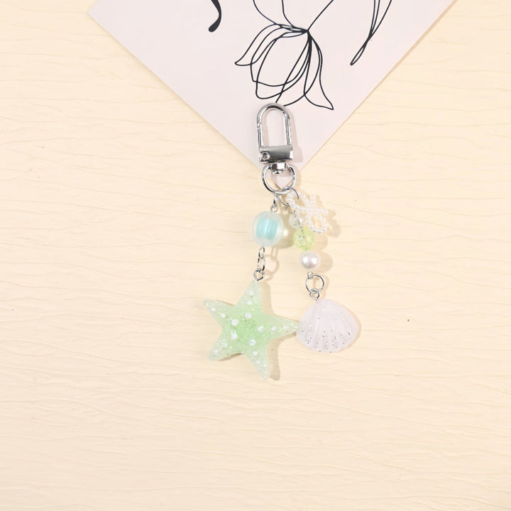Eye-catching unisex maritime star keychain, a sparkling accessory or thoughtful gift idea.
