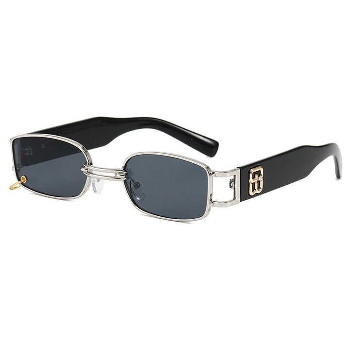 Modern rectangular unisex sunglasses with a sleek design. Provides reliable UV protection for daily wear.