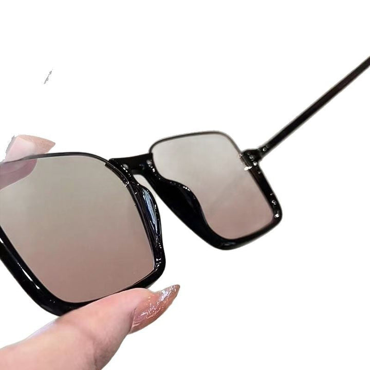 Modern plastic oversized fashion frames for unisex, clear lenses, a comfortable and trendy eyewear accessory.