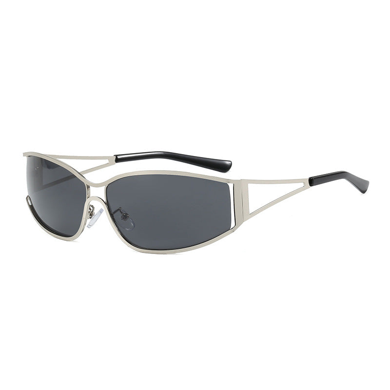 Lightweight unisex UV protection sunglasses, perfect for any outdoor activity. Modern and versatile eyewear.