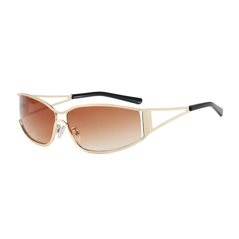 Versatile unisex fashion sunglasses with strong UV protection. Modern, trendy eyewear for everyday eye safety.