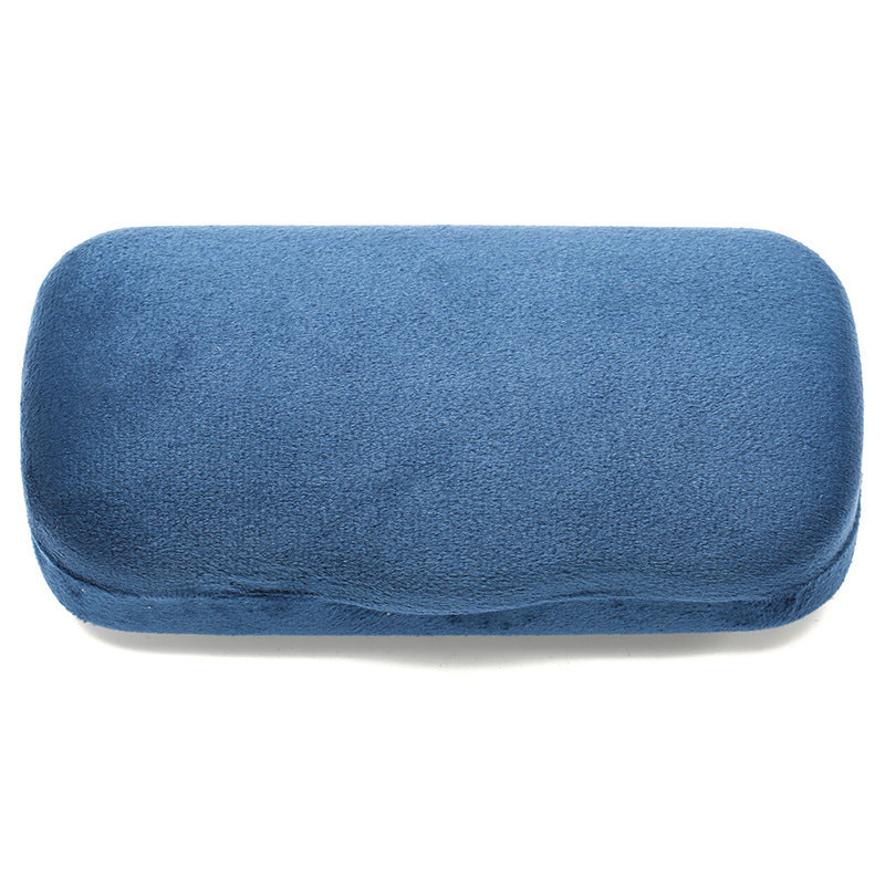Durable & soft velvet travel case for eyeglasses, keeping sunglasses safe from scratches. Unisex design.
