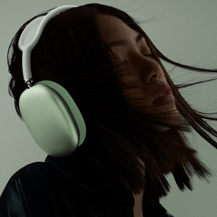 High-quality unisex wireless headphones. Over-ear design with 40-hour battery life for portable, hands-free audio.