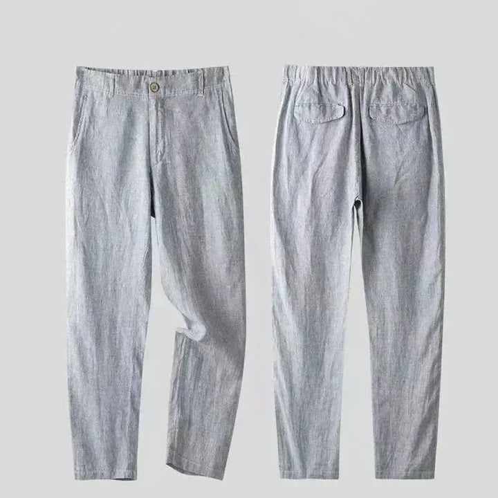 Modern men's two-piece set, a versatile suit designed for ultimate comfort and contemporary styling.
