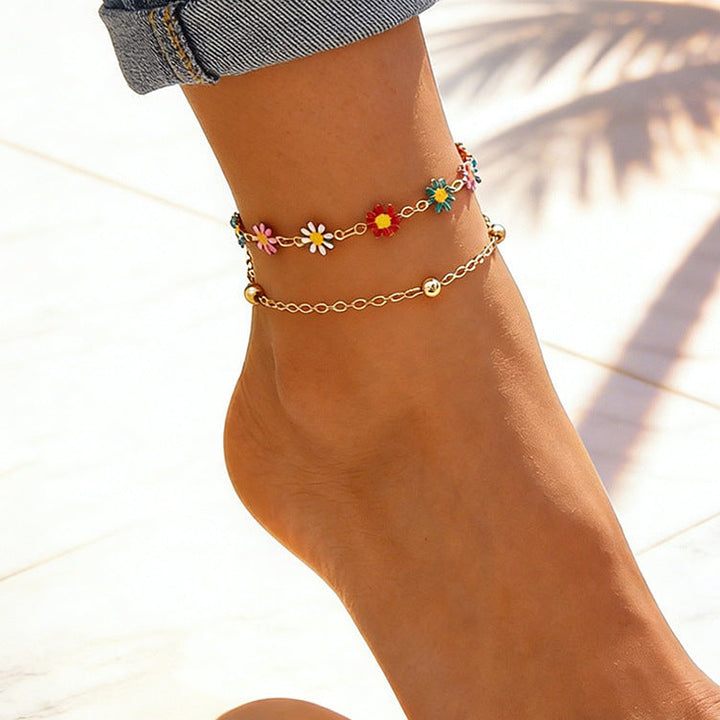 Women's adjustable daisy floral charm anklet, colorful and bright. Ideal for summer beach wear.
