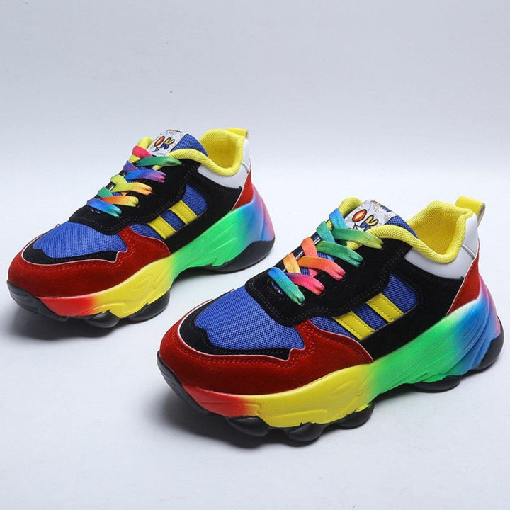 Everyday women's orthopedic sneakers, chunky and vibrant, offering excellent arch support for comfort.