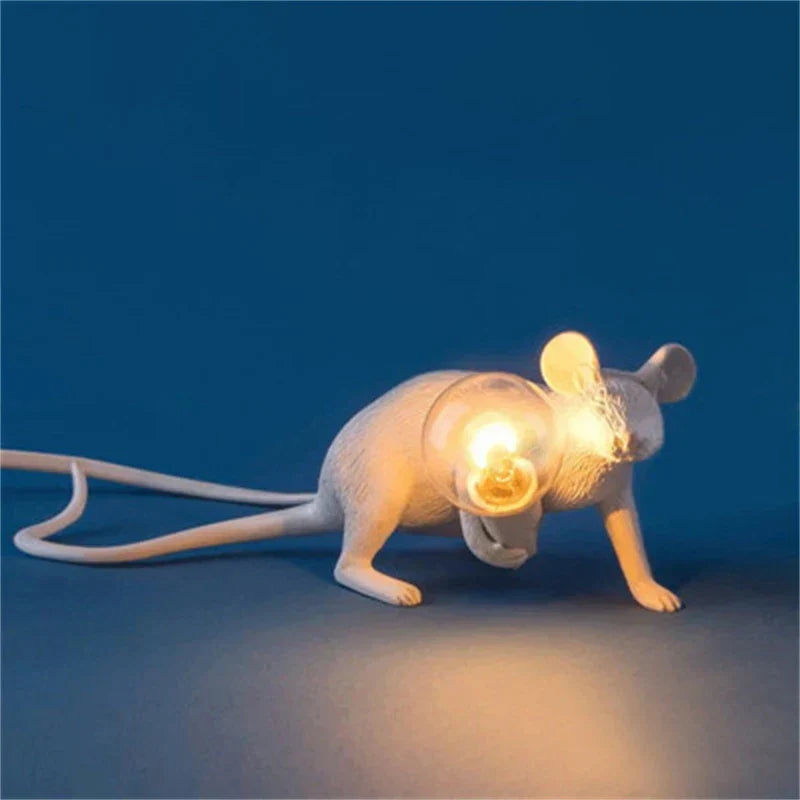 Full view of the charming rat desk lamp, a novelty animal light for quirky home decor.