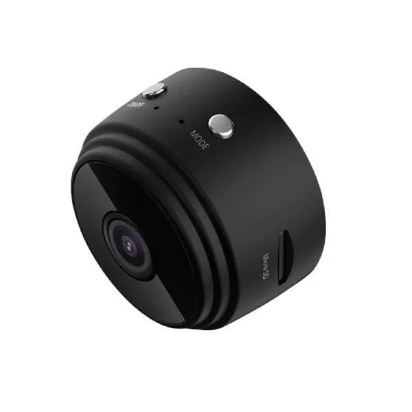 Full HD wireless reversing camera provides crystal-clear night vision, improving vehicle parking & safety.